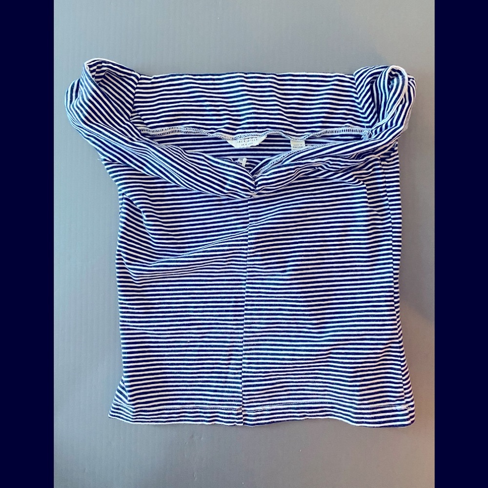 Jack Wills Off-the-Shoulder Summer Top